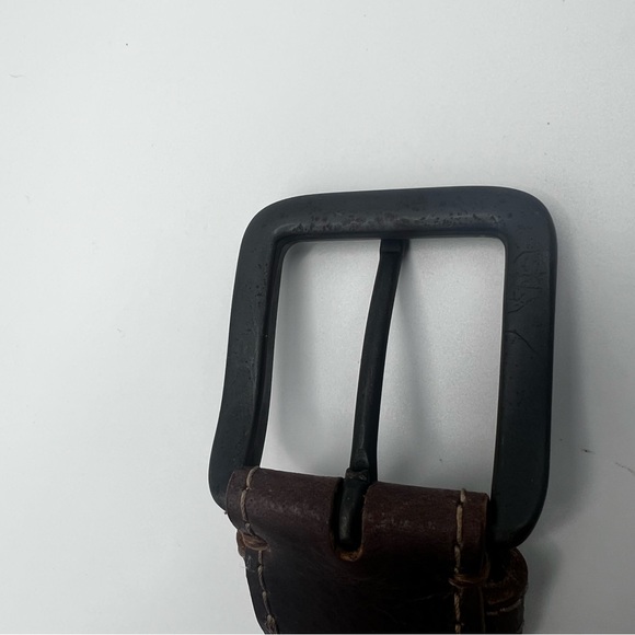 Denizen From Levi's Leather Belt SIZE: XL BROWN Men/unisex Excellent Condition - Picture 4 of 9
